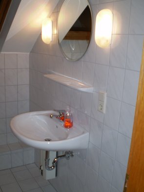 Haus 1 Badezimmer