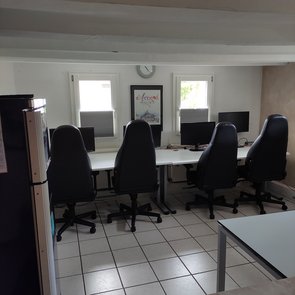 Heiper LAN House 2 - gaming room
