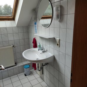 Haus 1 Badezimmer